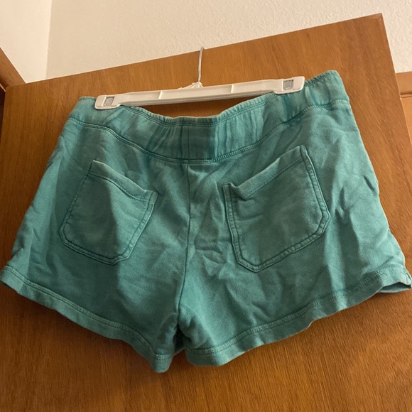 Teal comfy relaxed fit shorts - Picture 2 of 3